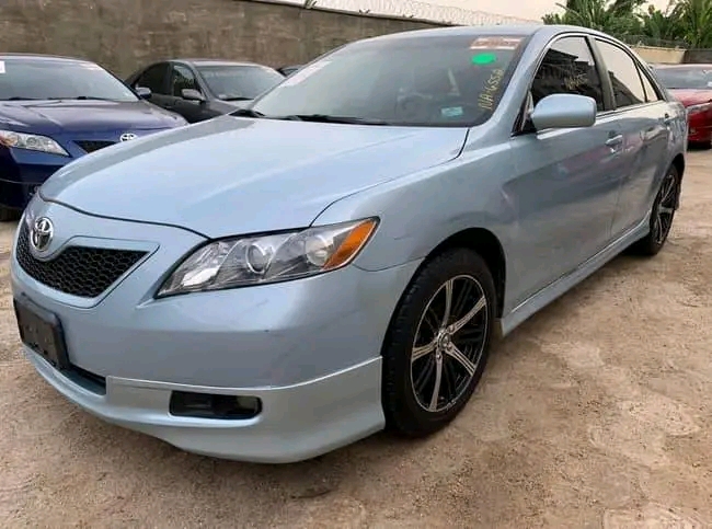 Toyota Camry 2009