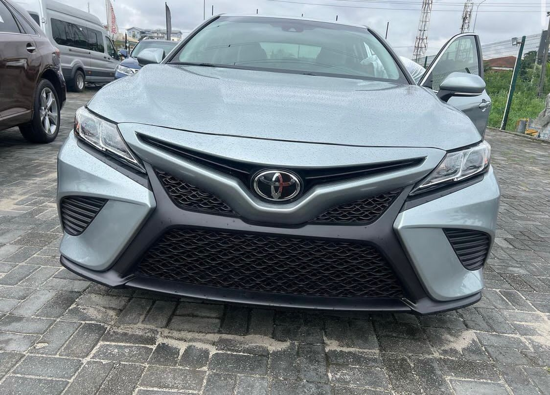 Camry 2018 SE