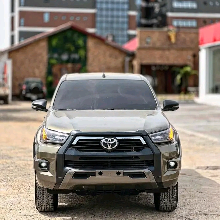 Toyota hilux 2022