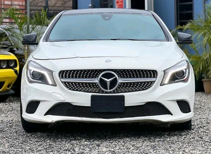 Mercedes Benz CLa250 2015