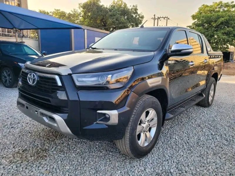 Toyota hilux v4 2019