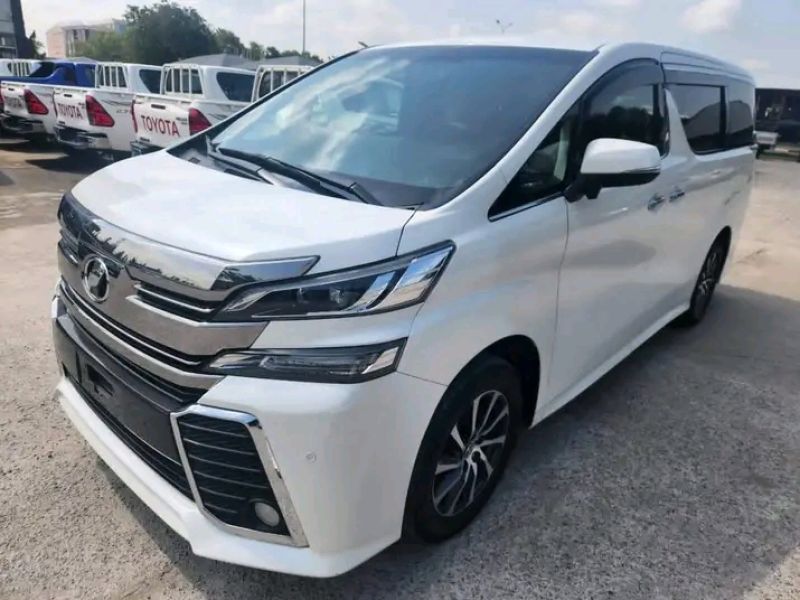 Toyota velfire 2018