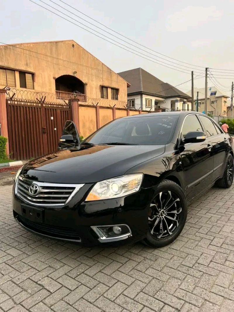 Toyota Camry xle 2011