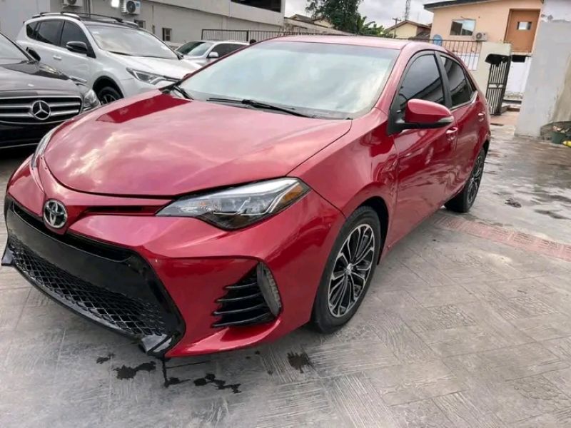 Toyota Corolla 2018