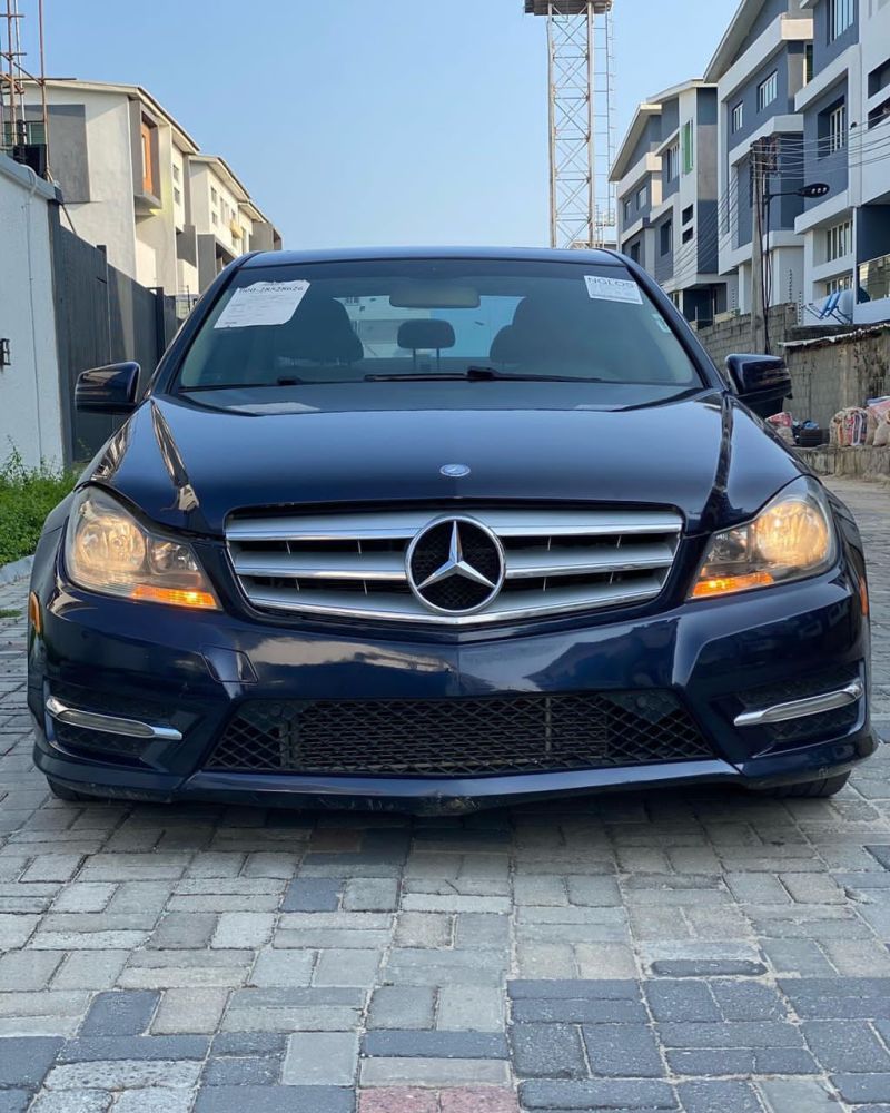 Mercedes Benz c300 2013