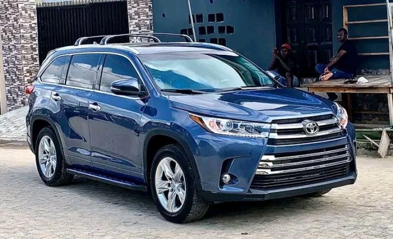 Toyota highlander  2015