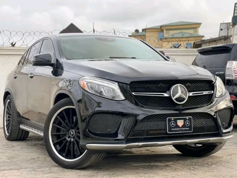 Mercedes Benz GLE43 2017