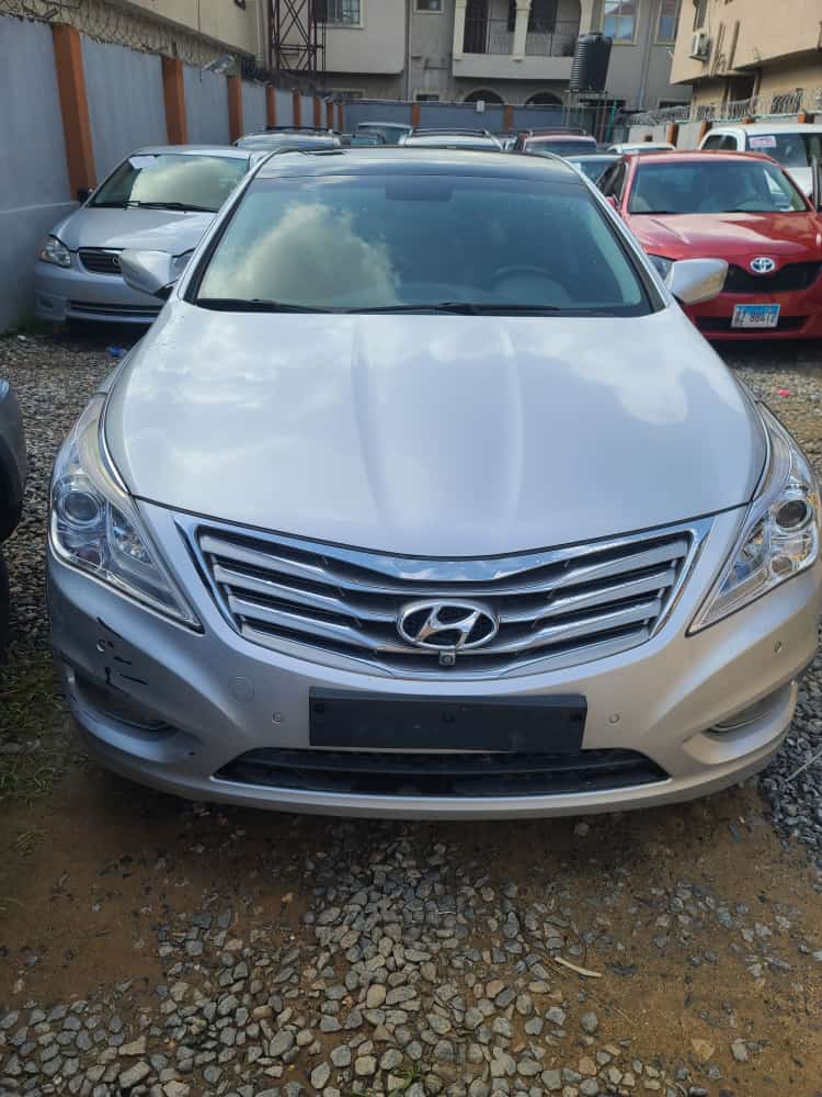 Hyundai's Grandeur 2012