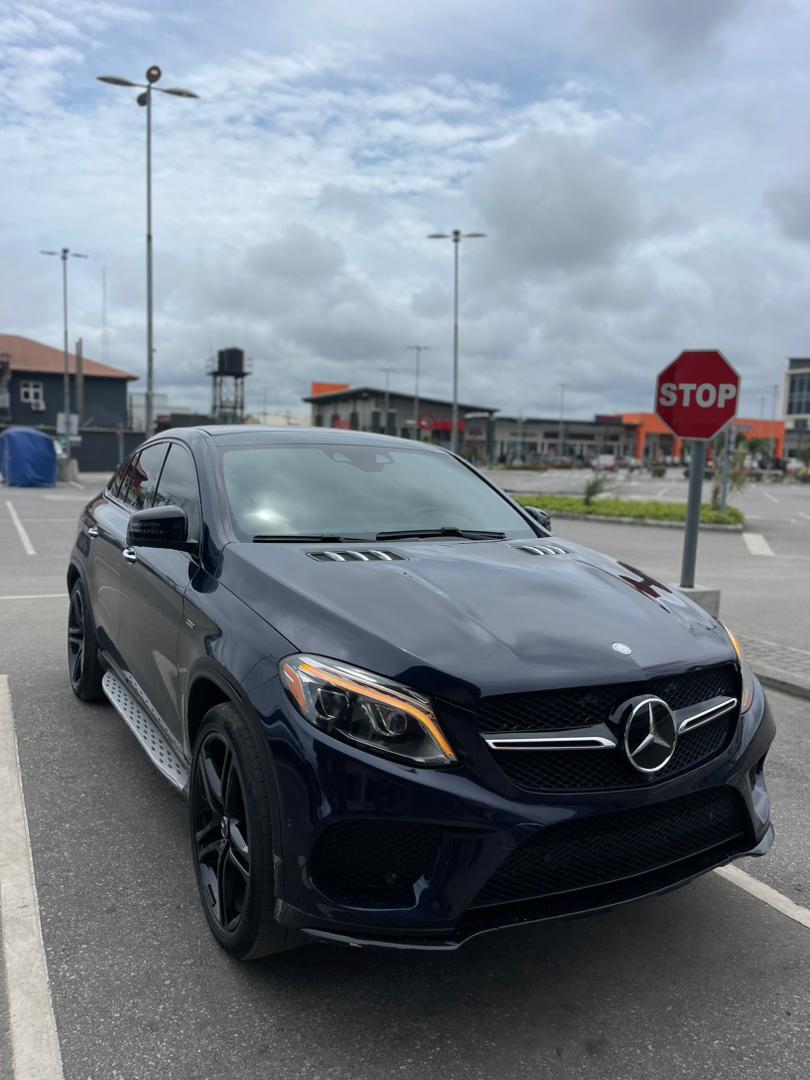 Mercedes Benz GLE43 2021