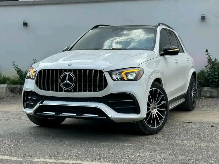 Mercedes Benz GLE43 2018